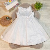 Дуже гарна нарядна сукня відмінний стан