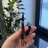 Підводка-маркер чорна для ідеальних стрілок