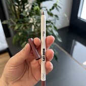 Олівець для губ