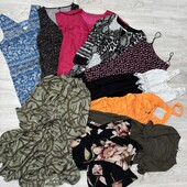 Сукні для вашого стилю, розмір S.