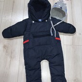 Новий стан.Зимовий комбінезон з шапкою ,на зріст 68см.