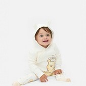 Disney baby..дитяча кофтинка з капюшоном, прикрашена малюнком Вінні-Пуха 74 см(6-9 місяців)