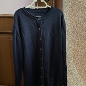 Светрик на ґудзики