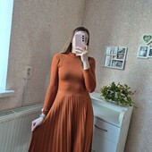 Красиве, цеглове плаття, низ плісе❄️