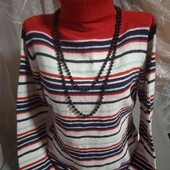 Фірмовий жіночий светрик-гольф, розмір М/L