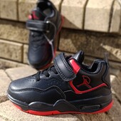 Високі кросівки унісекс під відомий бренд