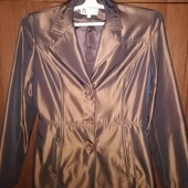 Гарний піджак, розмір 44-46