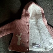 Гарна кофта-курточка, на 0-5мес.