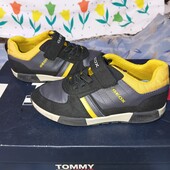 Кроссовки.р.р.32.стелька 20 см.в хорошем состоянии.Оригинал!