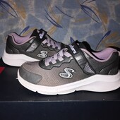 Кроссовки.р.р.34.стелька 21.5 см.в хорошем состоянии.Оригинал!