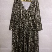 Женское трикотажної платье отличного качества
