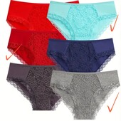 3 штуки гарних жіночих трусиків на стегна 102 см.