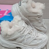 Кросівки зима з хутром Stilli (CX655-3) розміри 36-40, колір бежевий