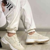 Жіночі шкіряні кросівки за супер ціною, кроссовки 23.5 см