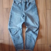 Нові джинси 28 р