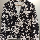 Пиджак плотный коттон на подкладке.