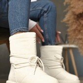 Жіночі чоботи; зима; р. 38( довжина уст. 24,5 см).