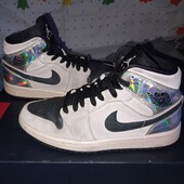 Кожаные хайтопы.р.р.38.стелька 24 см.в хорошем состоянии.Оригинал!