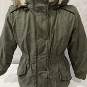 Новий завіз Крутезна тепла парка у хорошому стані стані 3-4 р є заміри