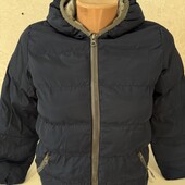 Новий завіз Демісезонна куртка у відмінному стані