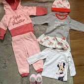 Набір речей та нові пінетки