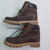 Дитячі ботики