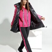 Чорно-малинова двостороння куртка з капюшоном!