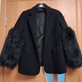 Zara Ексклюзивний жакет, кардиган з кишенями і рукав комбінований хутро розмір 10-12