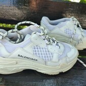 Круті кросівки Р37