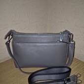 Жіноча шкіряна сумка сірого кольору