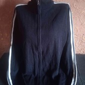 Фірмова спортивна тепла кофтинка на замочку унісекс,розмір М/L