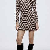 Стильна трикотажна сукня, S