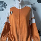 Светир р50/52 гарний стан