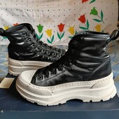 Сникерсы.р.р.38.стелька 23.5 см.в хорошем состоянии.Оригинал!