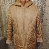 Демісезонна куртка жіноча.стан нової.