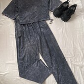 Стильний та легкий костюм варьонка у кольорі графіт