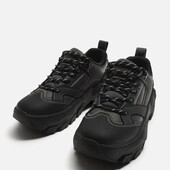 Кросівки чоловічі Zara кремезна, зубчаста підошва р 41 нові