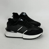 Жіночі зимові кросівки розмір 37,38