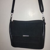 Чудова містка сумочка!