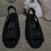 ❤️Брендовые черные все переливаются текстильные босоножки❤️Америка.Оригинал!!!!!Стелька 26,5 см.