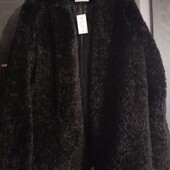 Нова шубка українського бренду VOVK