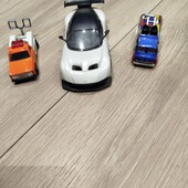 Багато лотів, заходьте! Три машинки в лоті