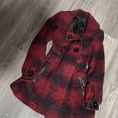 Гарненьке трендове пальто