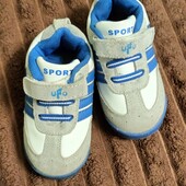 Стильні кросівочки