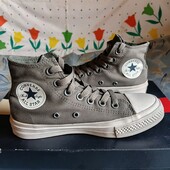 Кеды.р.р.36.5.стелька 23 см.в отличном состоянии.Оригинал!