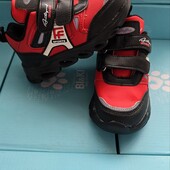 Кросівки на хлопчика