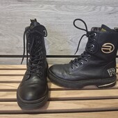 Демісезонні шкіряні ботінки на дівчинку 34 розмір