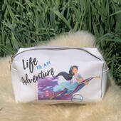 Нова ексклюзивна вмістка косметичка Disney Висота 12см Довдина 19 см. Ширина 11см.