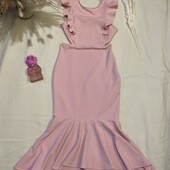 Розкішна сукня у кольорі пудра