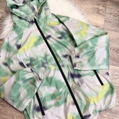 Фірмова стильна вітровка, 11-12 років